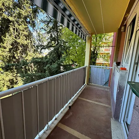 Large 3br Family In The Center And 5bd Appartamento