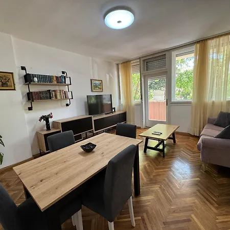 Apartment Large 3br Family In The Center And 5bd Split